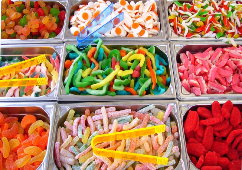 boutique-BAUDUEN-min_pick_and_mix_children's_sweets_candy_colorful_treat_confectionery-1020869